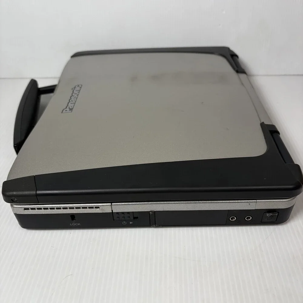 AS IS Panasonic Toughbook CF-72 Rugged Laptop Windows XP Pentium 4 DVD-RW
